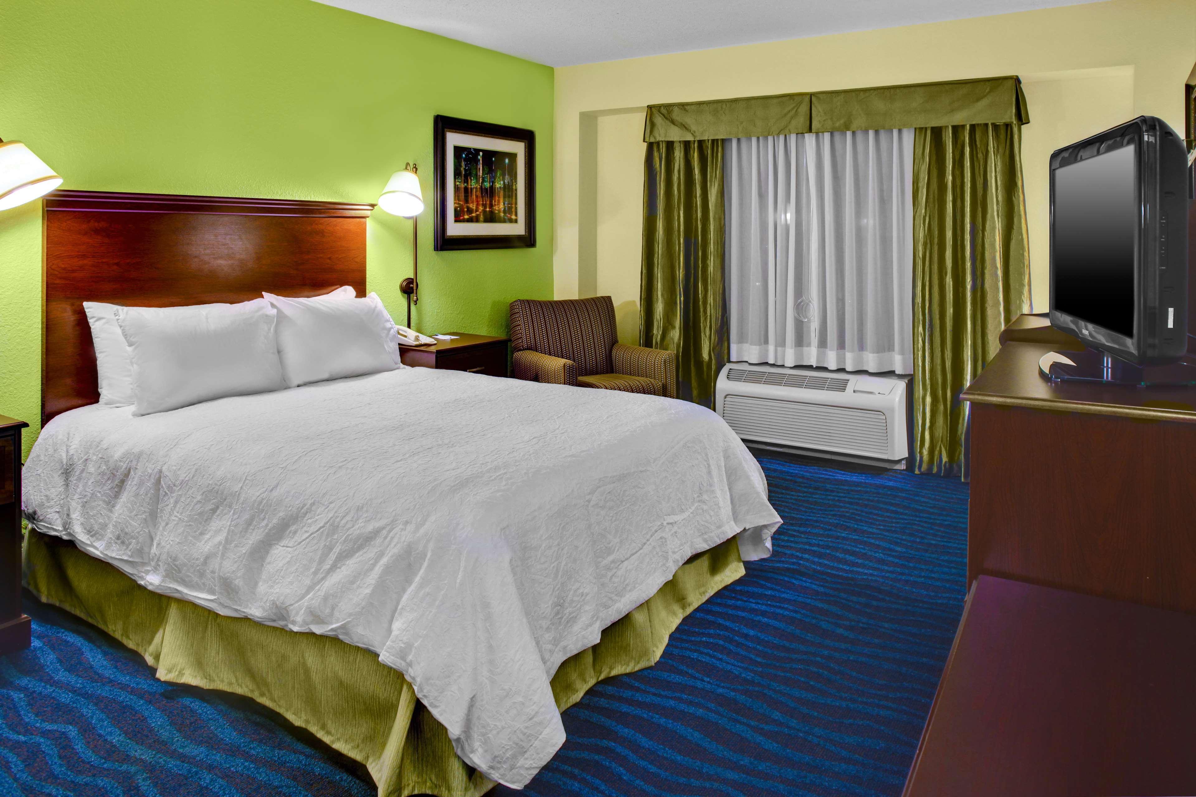 Hampton Inn Atlanta Perimeter Center Санди-Спрингс Номер фото
