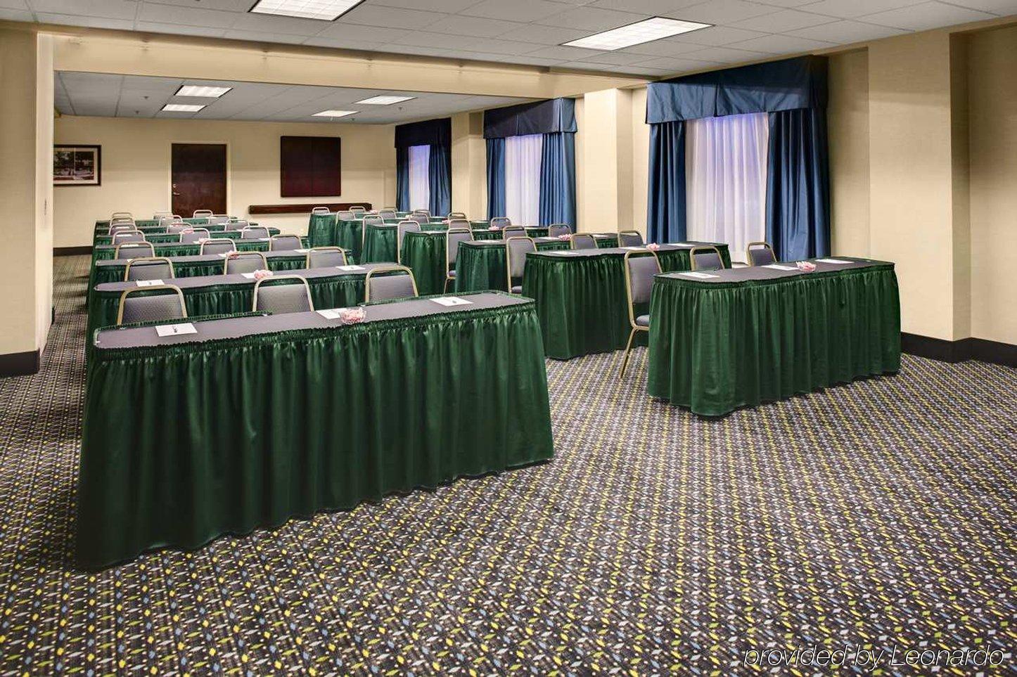 Hampton Inn Atlanta Perimeter Center Санди-Спрингс Бизнес фото
