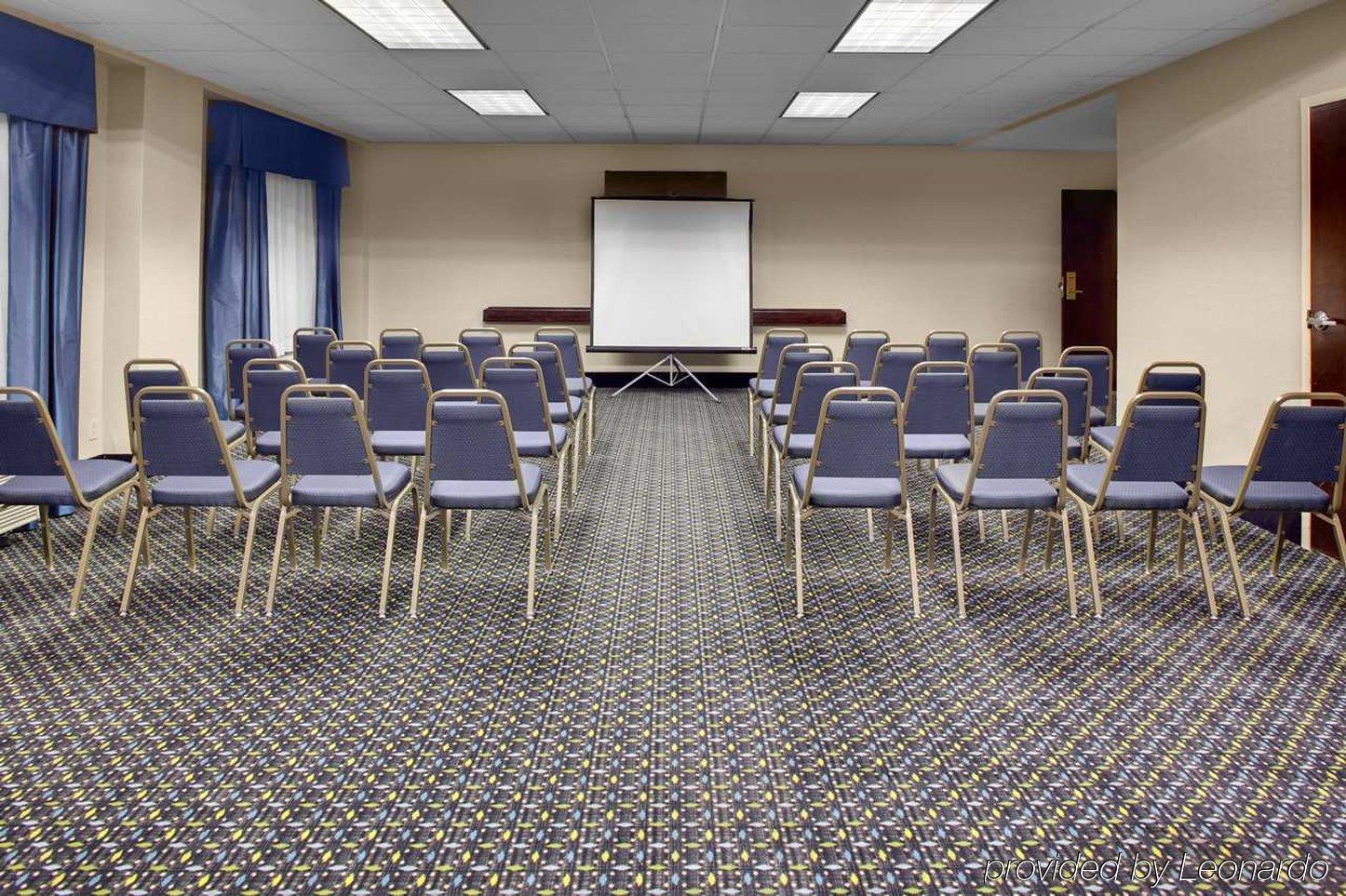 Hampton Inn Atlanta Perimeter Center Санди-Спрингс Бизнес фото