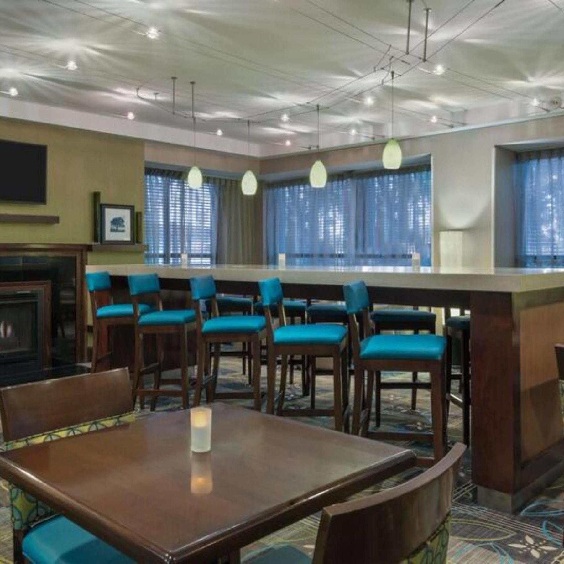 Hampton Inn Atlanta Perimeter Center Санди-Спрингс Экстерьер фото